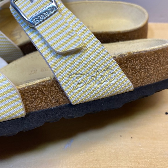 Birkenstock Birki’s Arizona Yellow and White Striped Sandals ( size 35/36) - Picture 5 of 10